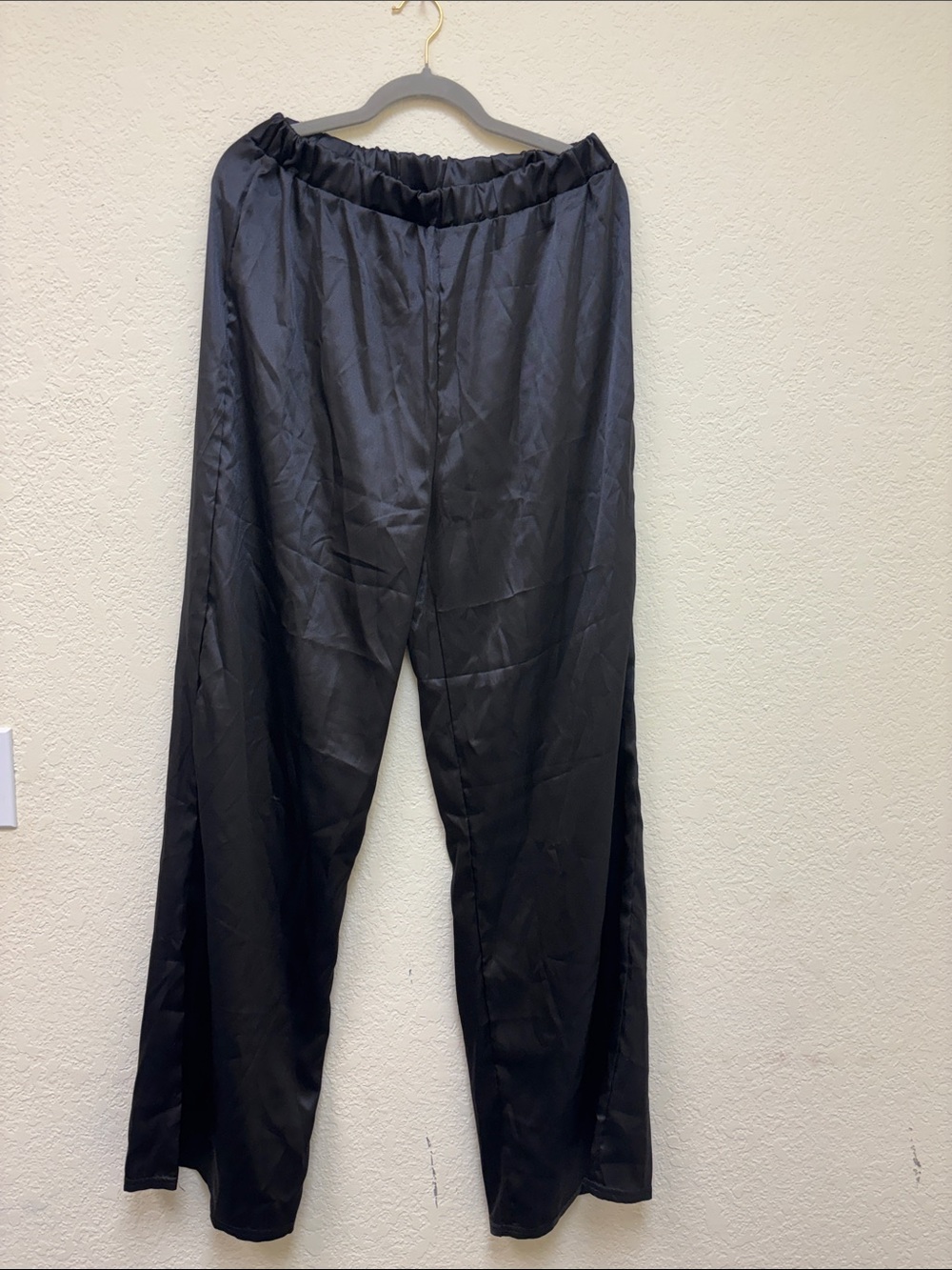 Men's Black Elastic-Waist Dress Pants